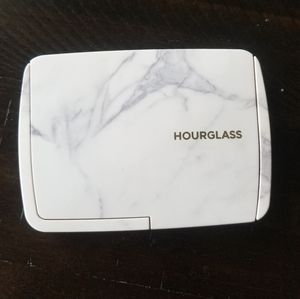 Hourglass cosmetics palette